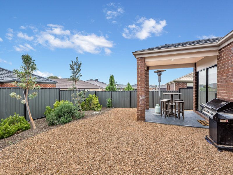 6 Pearson Road MERNDA, Mernda - Thumbnail 2