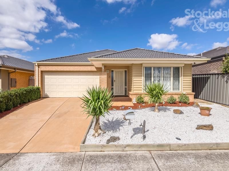 39 Harriers Street MERNDA, Mernda - Thumbnail 3