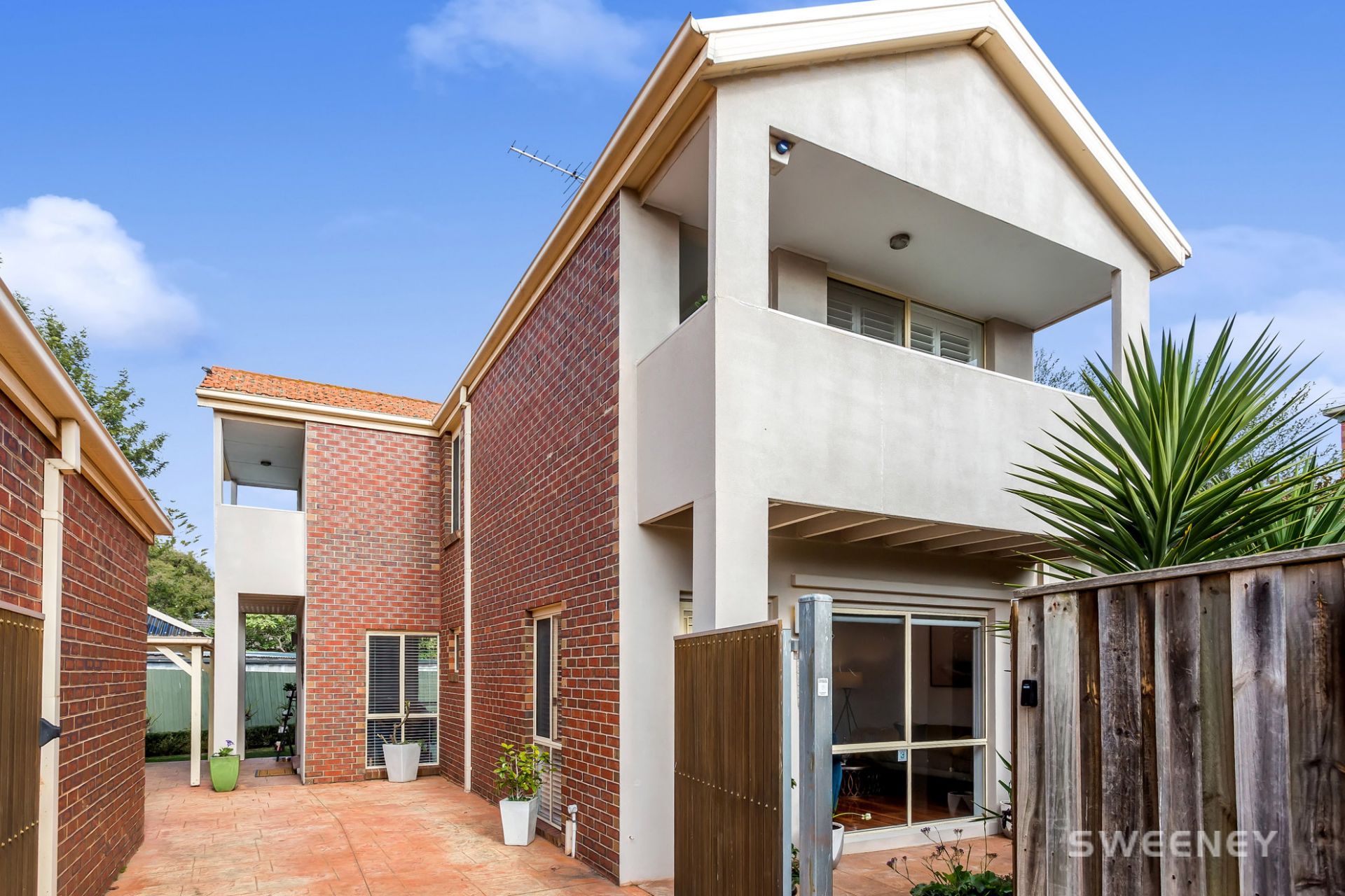 4/212 Queen Street, Altona - Thumbnail 2
