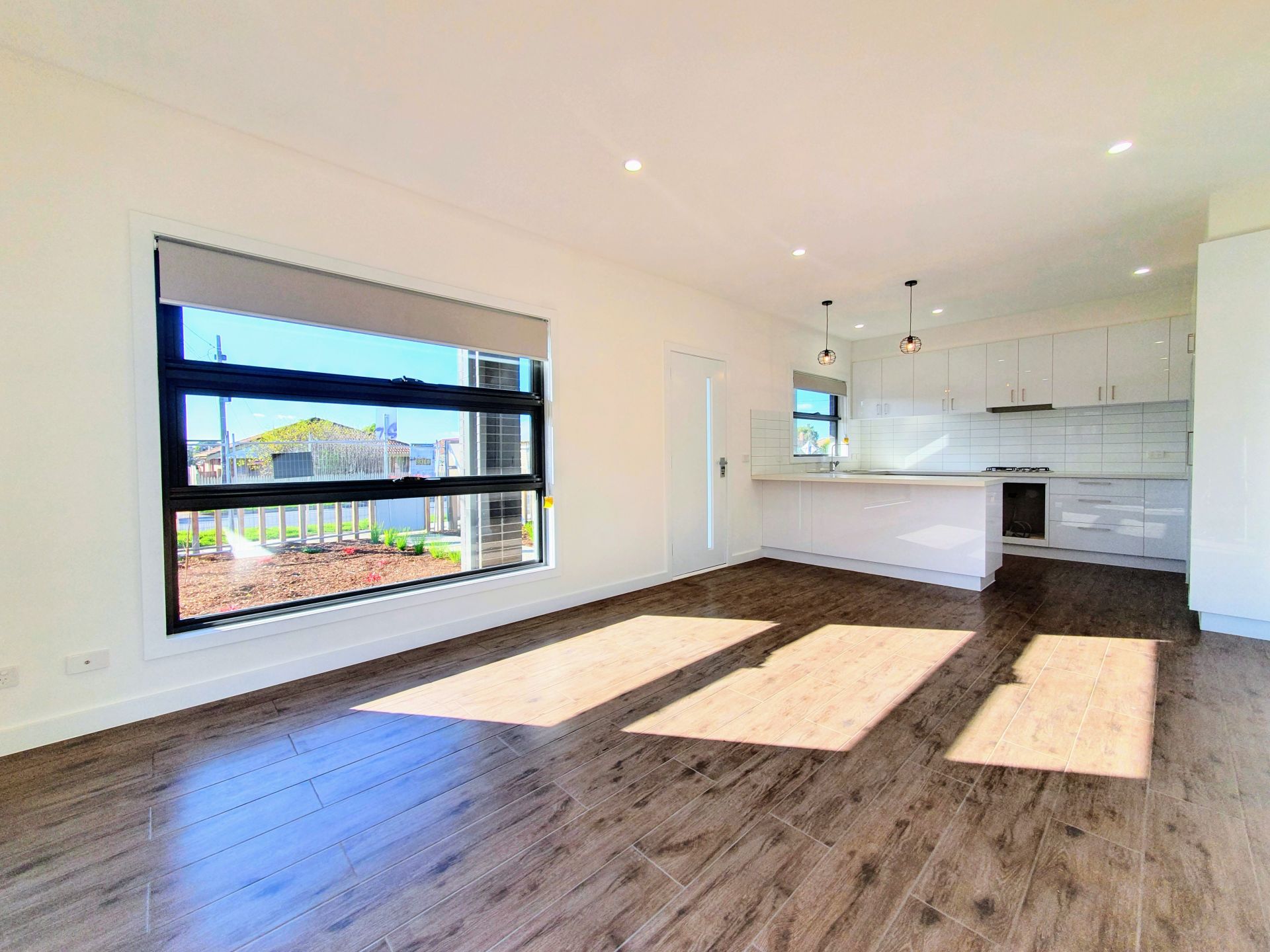 BRAND NEW TWO BED PLUS STUDY