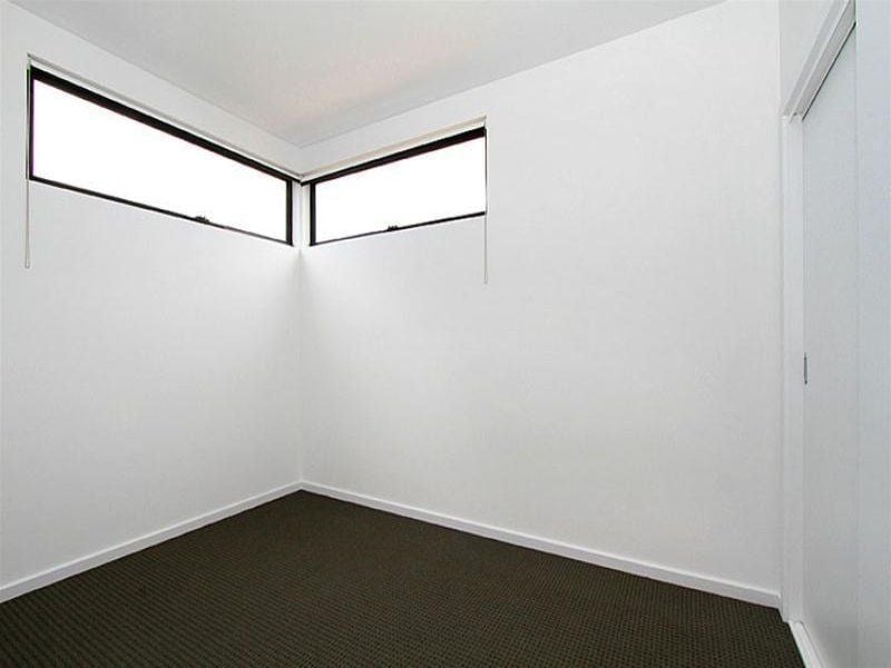 LOW-MAINTENANCE LIVING!