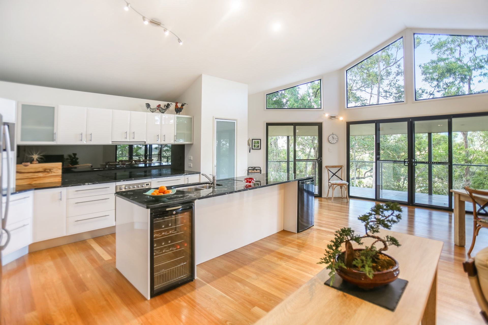 2B Woodchester Close Rosemount QLD, Rosemount - Thumbnail 3