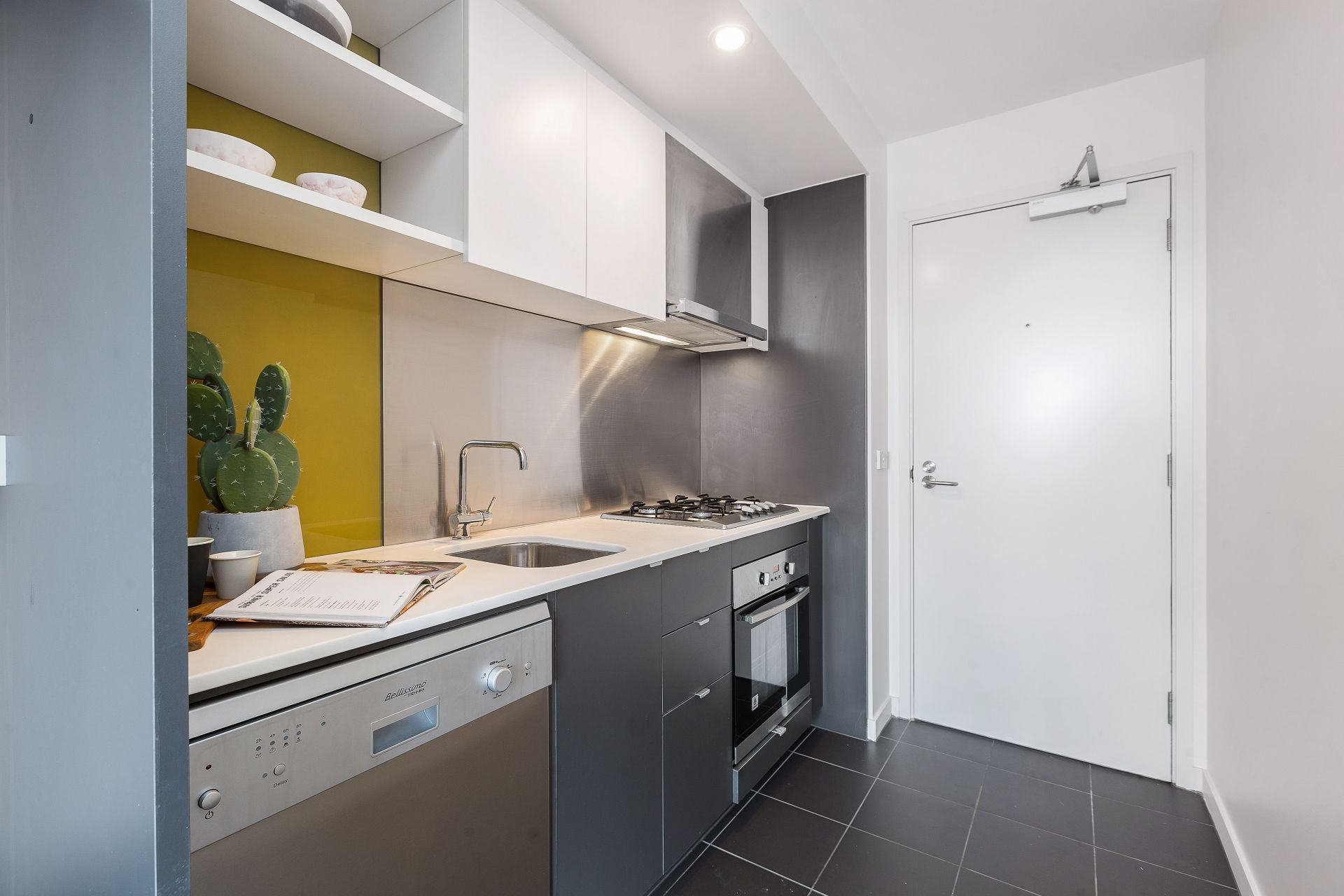 801/240 Barkly Street, Footscray - Thumbnail 7