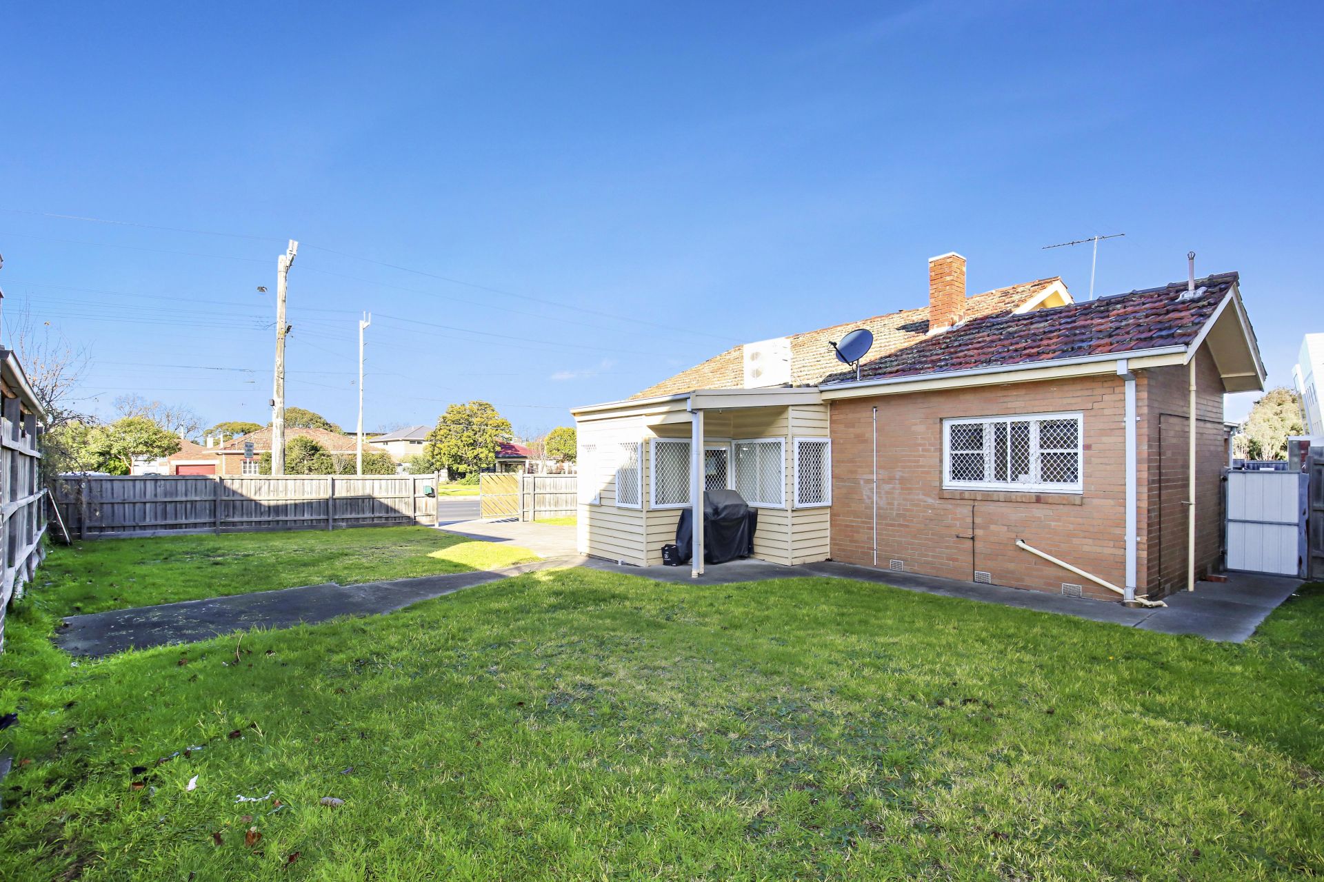 Real Estate For Sale 91 St Road Preston , VIC