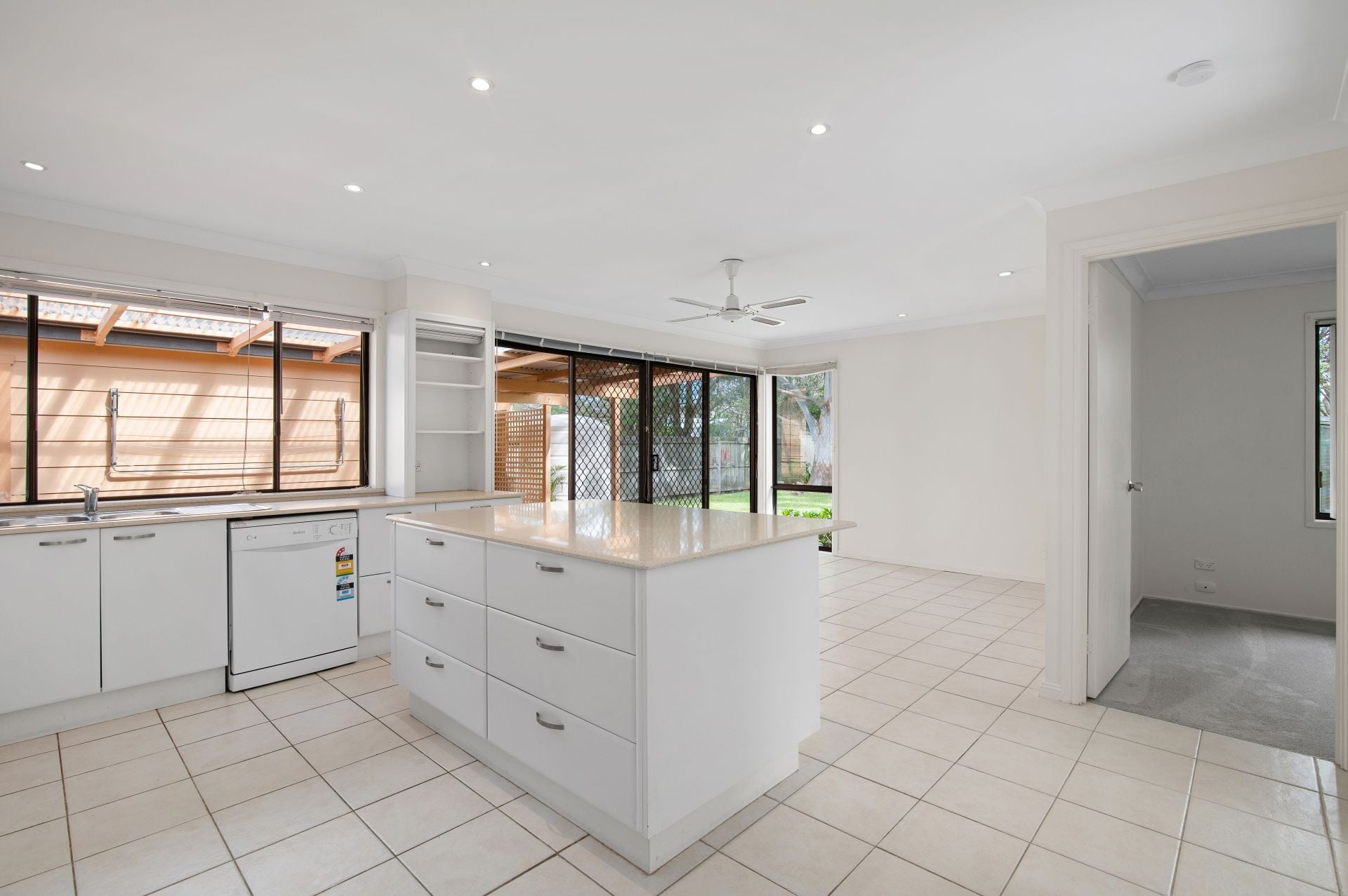 9 Bosun Close Bateau Bay NSW, Bateau Bay - Thumbnail 5