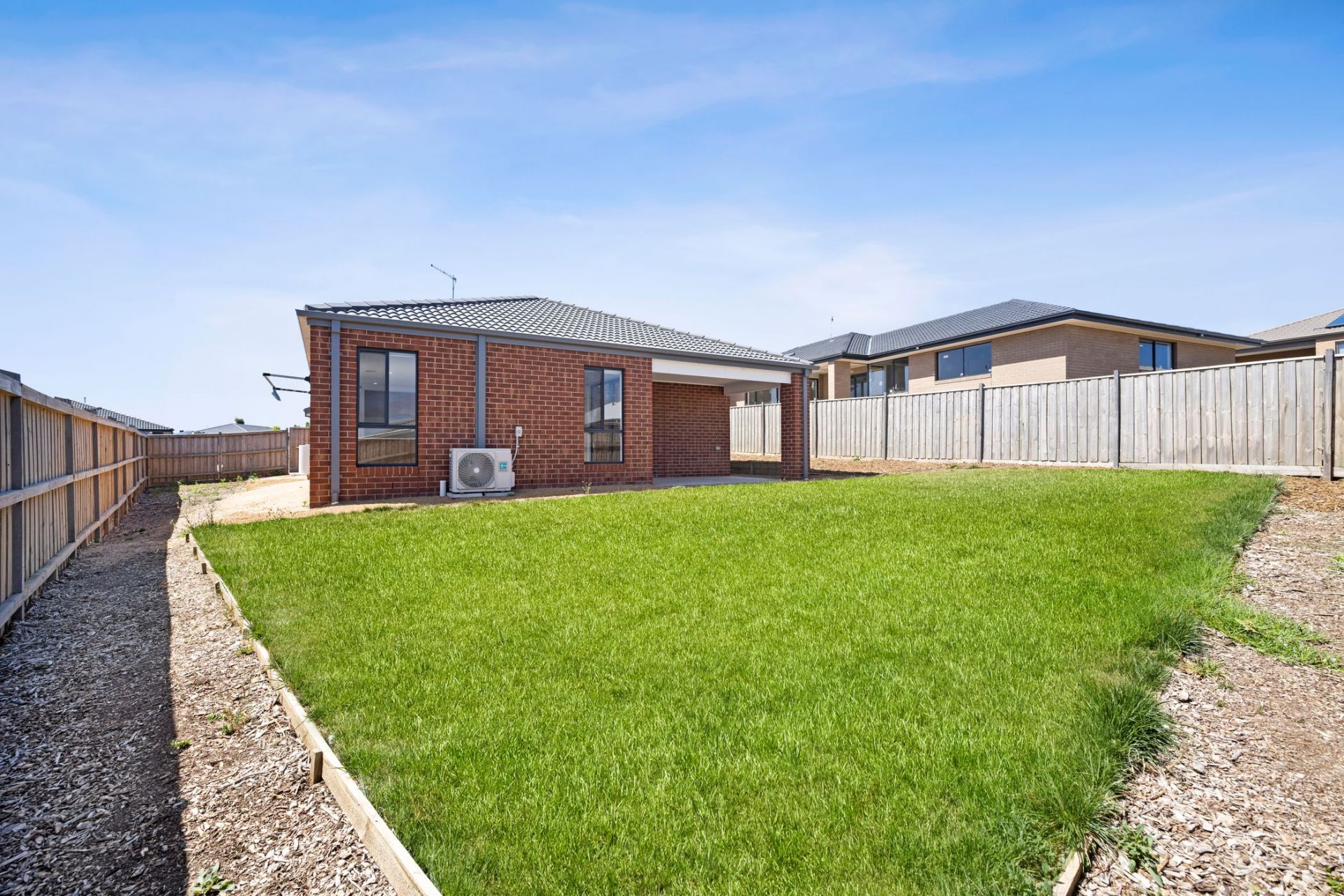 9 Meribel Street, Winter Valley, Winter Valley - Thumbnail 2
