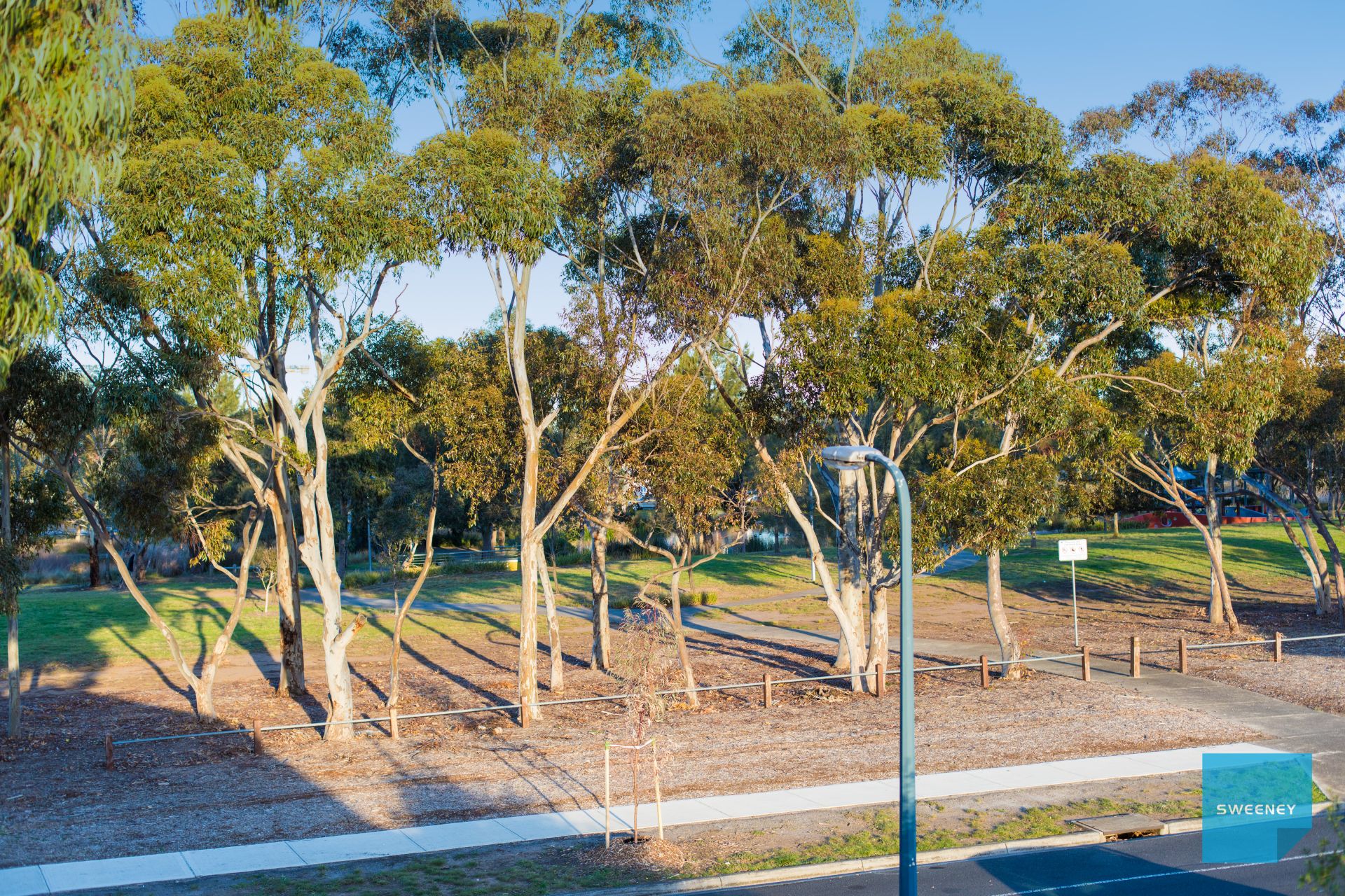 21 Woolshed Avenue, Cairnlea - Thumbnail 5