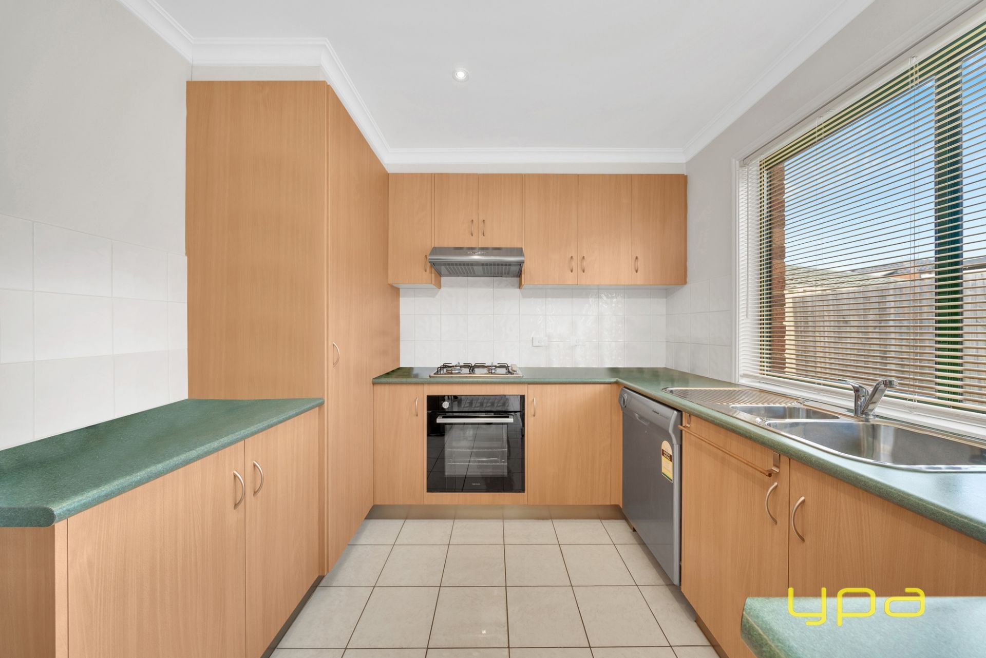 1/28-30 Childers Street Cranbourne VIC, Cranbourne - Thumbnail 6