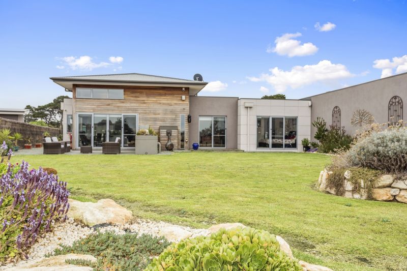 4/7 Plantation Drive Barwon Heads VIC, Barwon Heads - Thumbnail 2