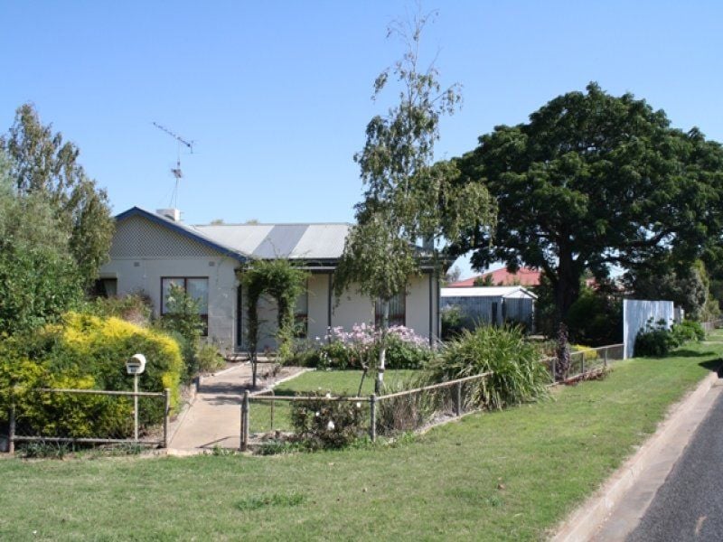 60 Portland Street PENOLA SA, Penola - Thumbnail 3