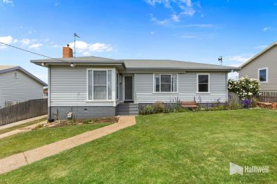 3
 
 
 
  
 
 
 1
 
 
 
  
 
 
 2
 
 
 
 
 
 
 
 133 Parker Street, Devonport TAS 7310, Devonport - Thumbnail 5