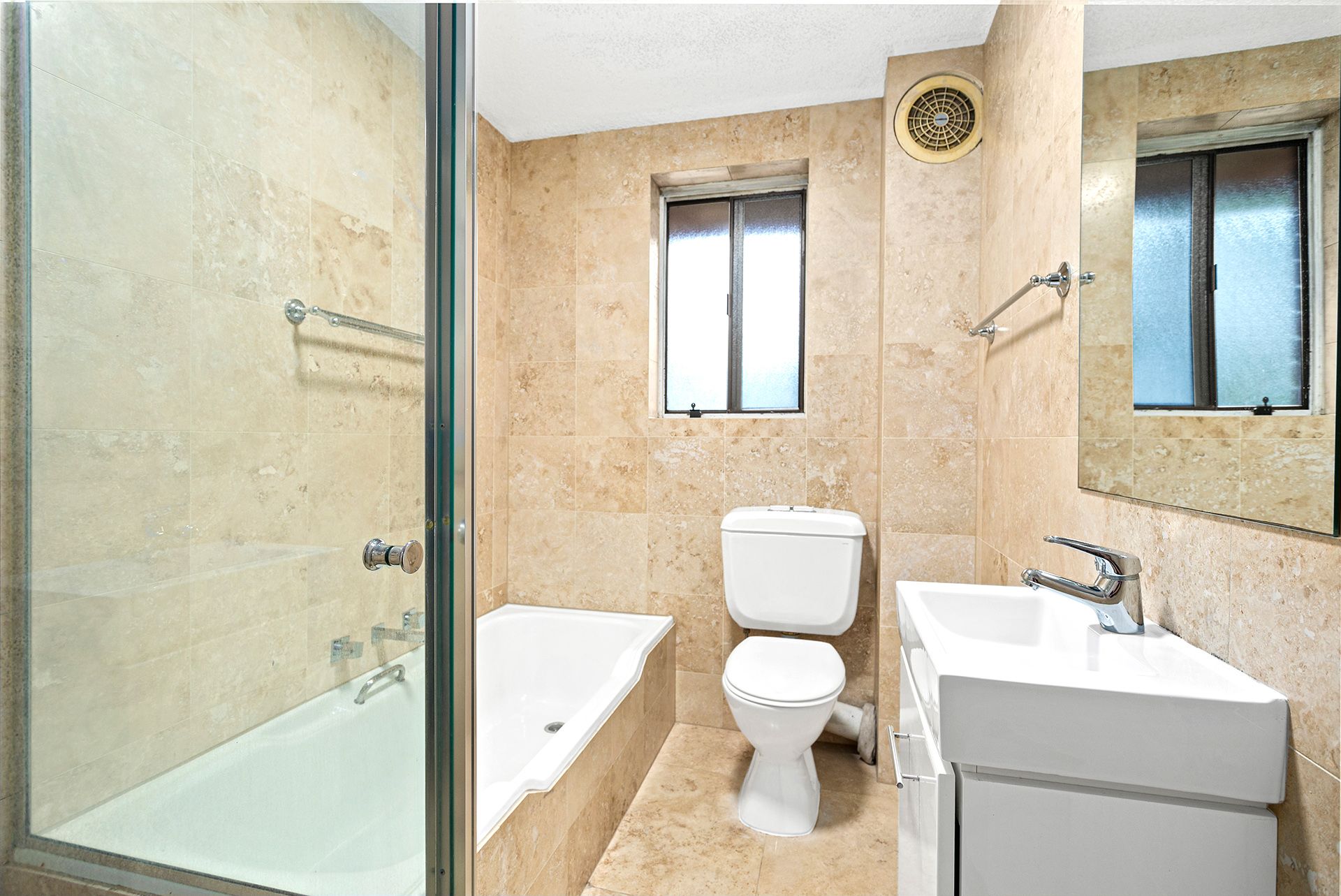 11/33 Dalley Avenue Pagewood NSW, Pagewood - Thumbnail 4