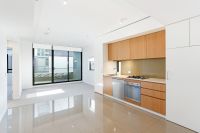 306/2 Saunders Close, Macquarie Park