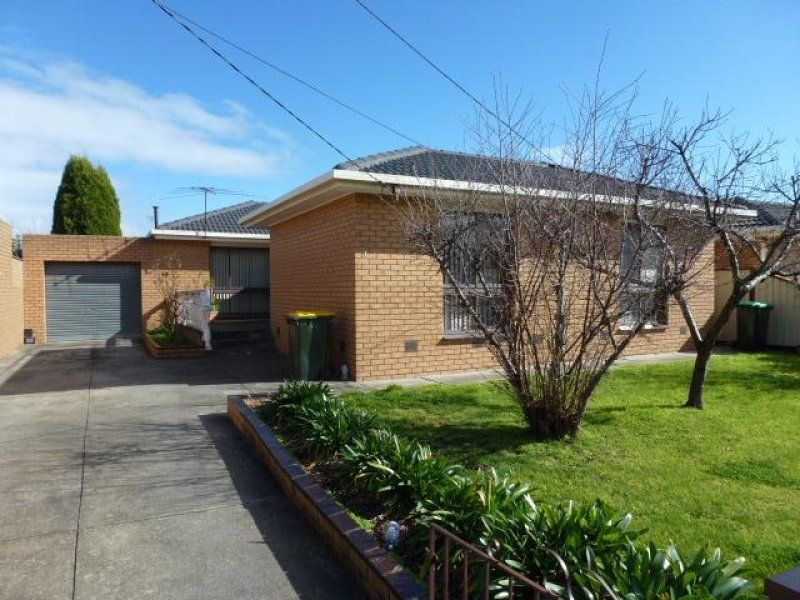 LARGE FAMILY HOME