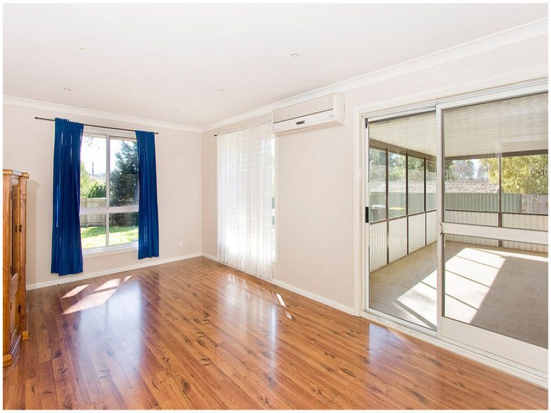 2 Coral Place, North Richmond - Thumbnail 5