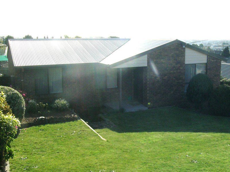 132 Caroline Street, EAST DEVONPORT, East Devonport - Thumbnail 7