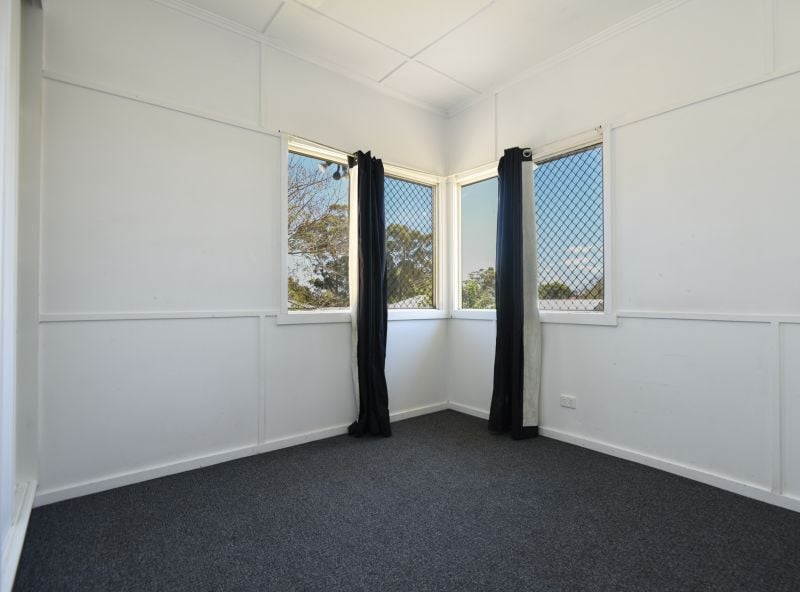 19 Peel Street, South Toowoomba QLD, South Toowoomba - Thumbnail 6