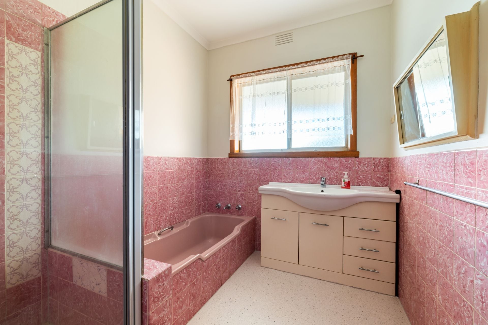 Beautifully Updated 3-Bedroom Home in Prime Location