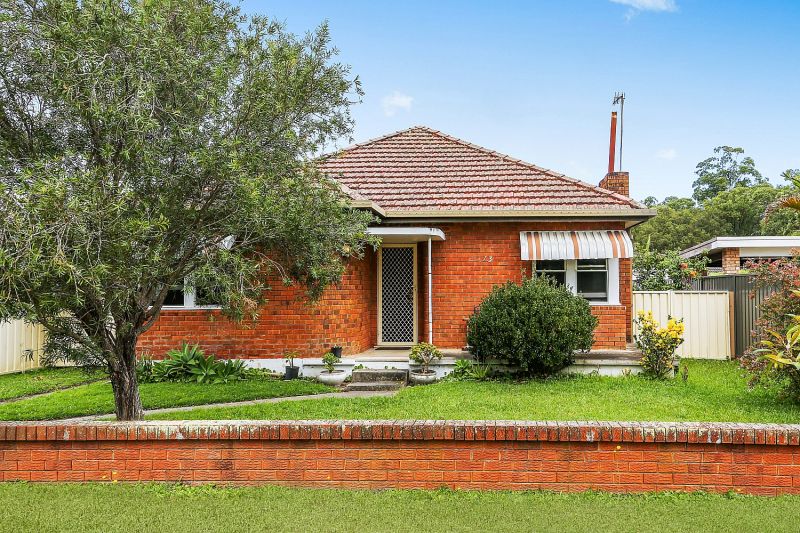 Real Estate For Sale 13 Shelly Beach Road Shelly Beach , NSW