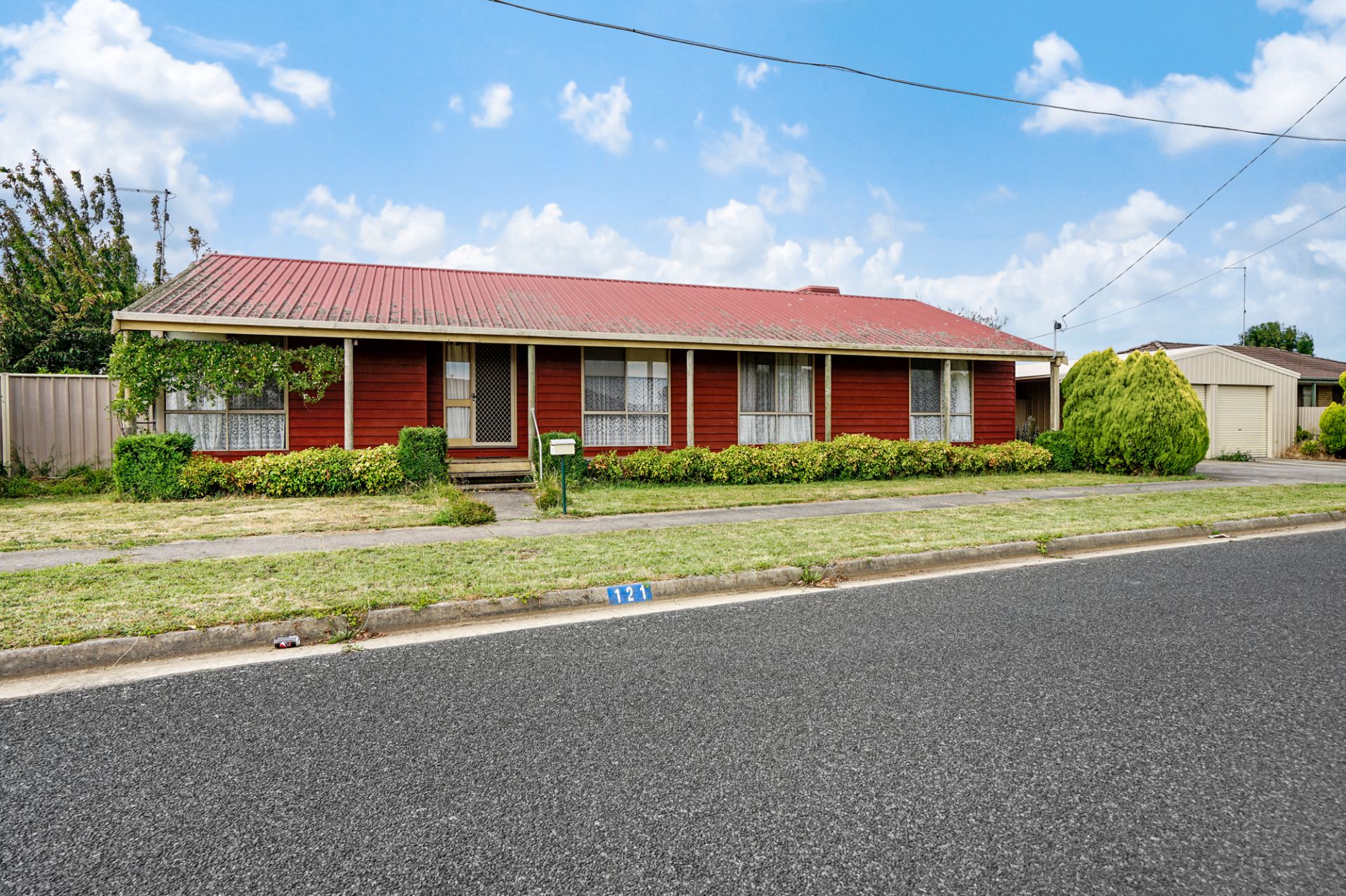 121 Edwards Street Sebastopol VIC, Sebastopol - Thumbnail 2