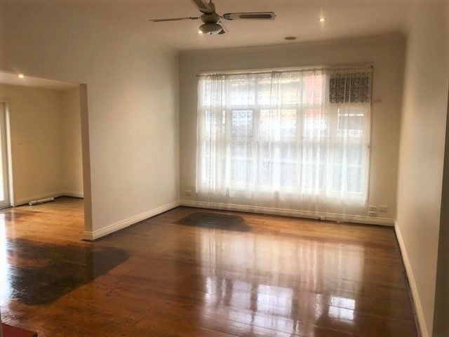 **Great Location**