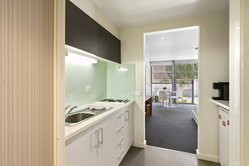123 & 124/3 Bay Street LORNE VIC, Lorne - Thumbnail 4