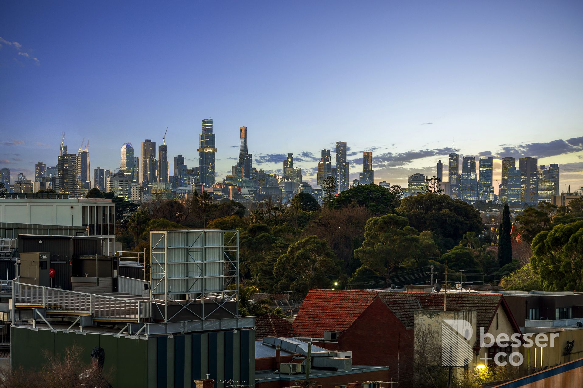 504/28 Riddell Parade, Elsternwick - Thumbnail 2