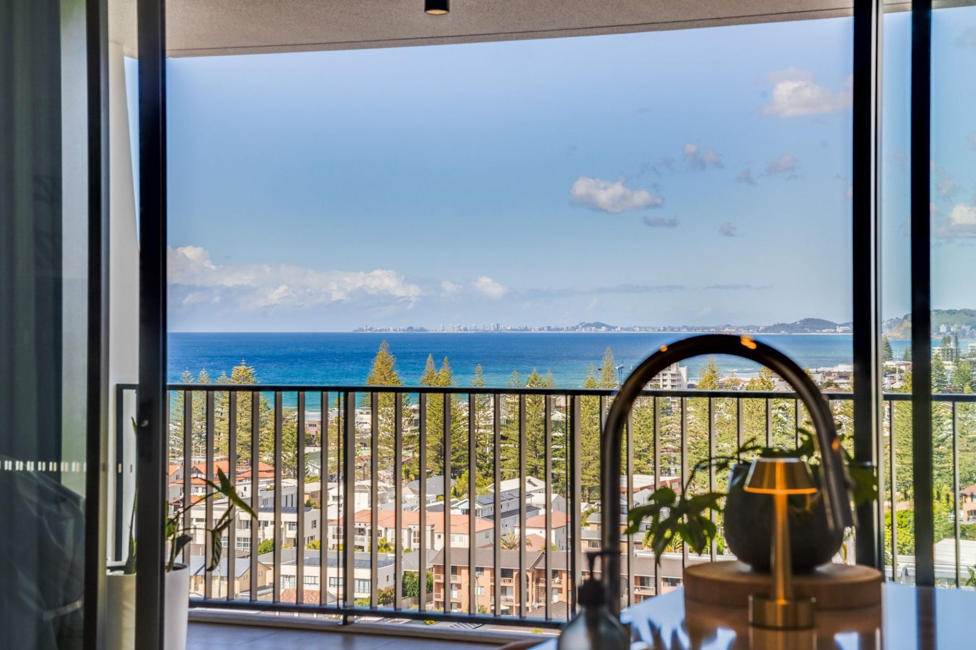 1305/43-49 Peerless Avenue, Mermaid Beach - Thumbnail 5