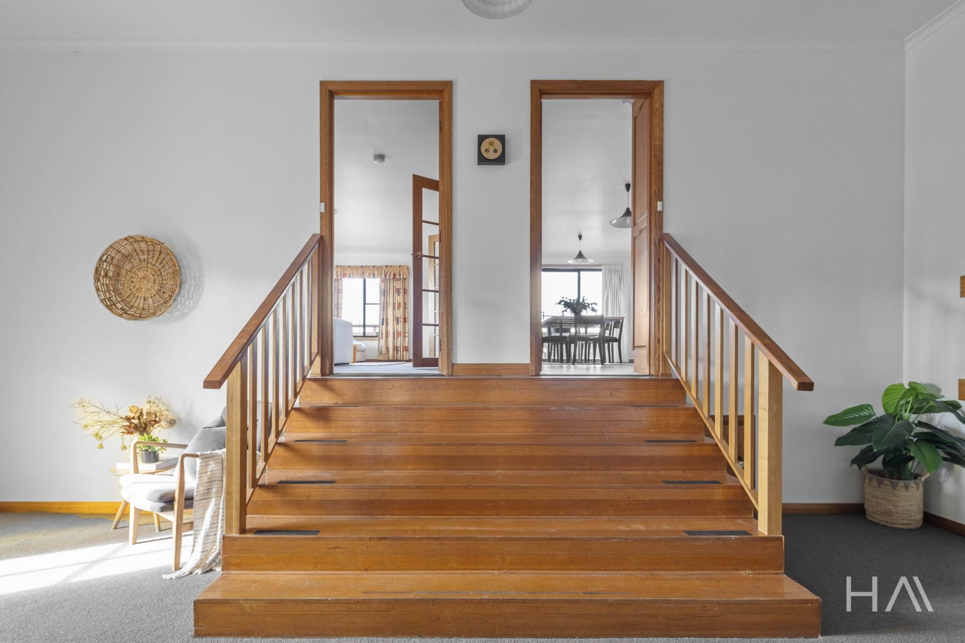 148 Dexter Street Westbury, Westbury - Thumbnail 4
