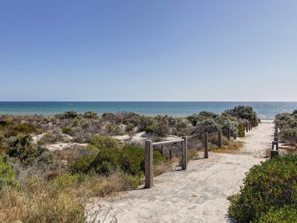 Real Estate For Lease 21A Seaview Road Tennyson , SA
