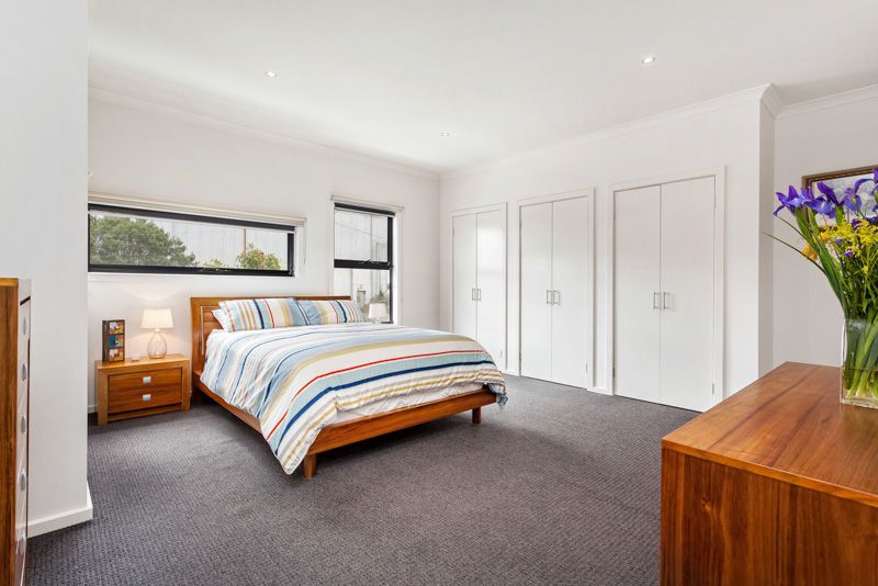 2/10 Cala Street, West Footscray - Thumbnail 6