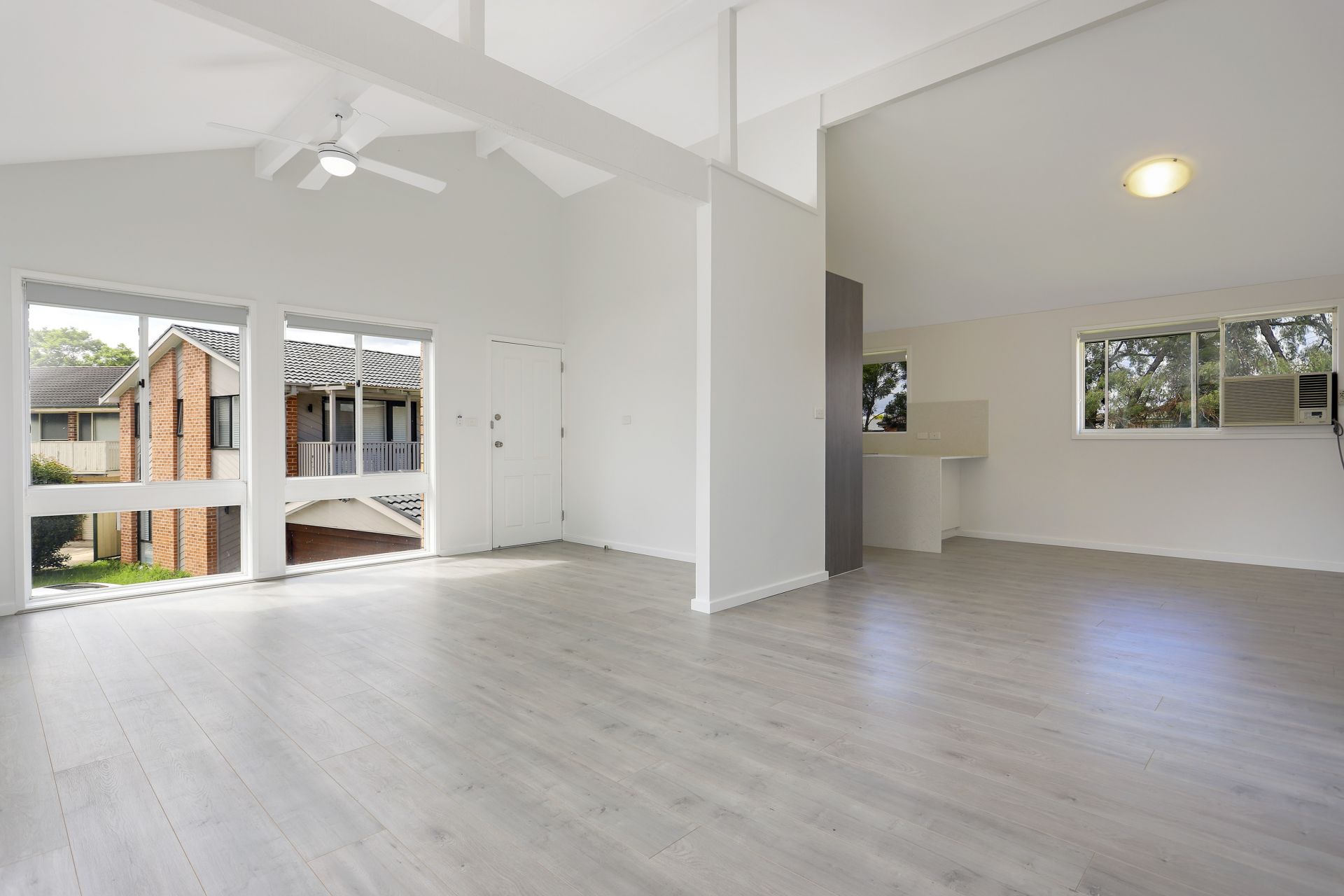 Real Estate For Lease 8 McDonald Place Mcgraths Hill , NSW