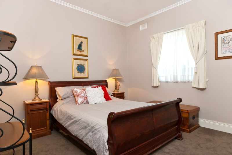 30 Richelieu Street, West Footscray - Thumbnail 8