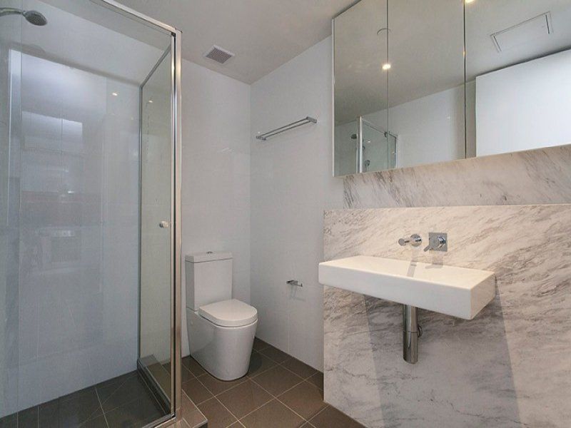 4/490 Dandenong Road, Caulfield North - Thumbnail 6