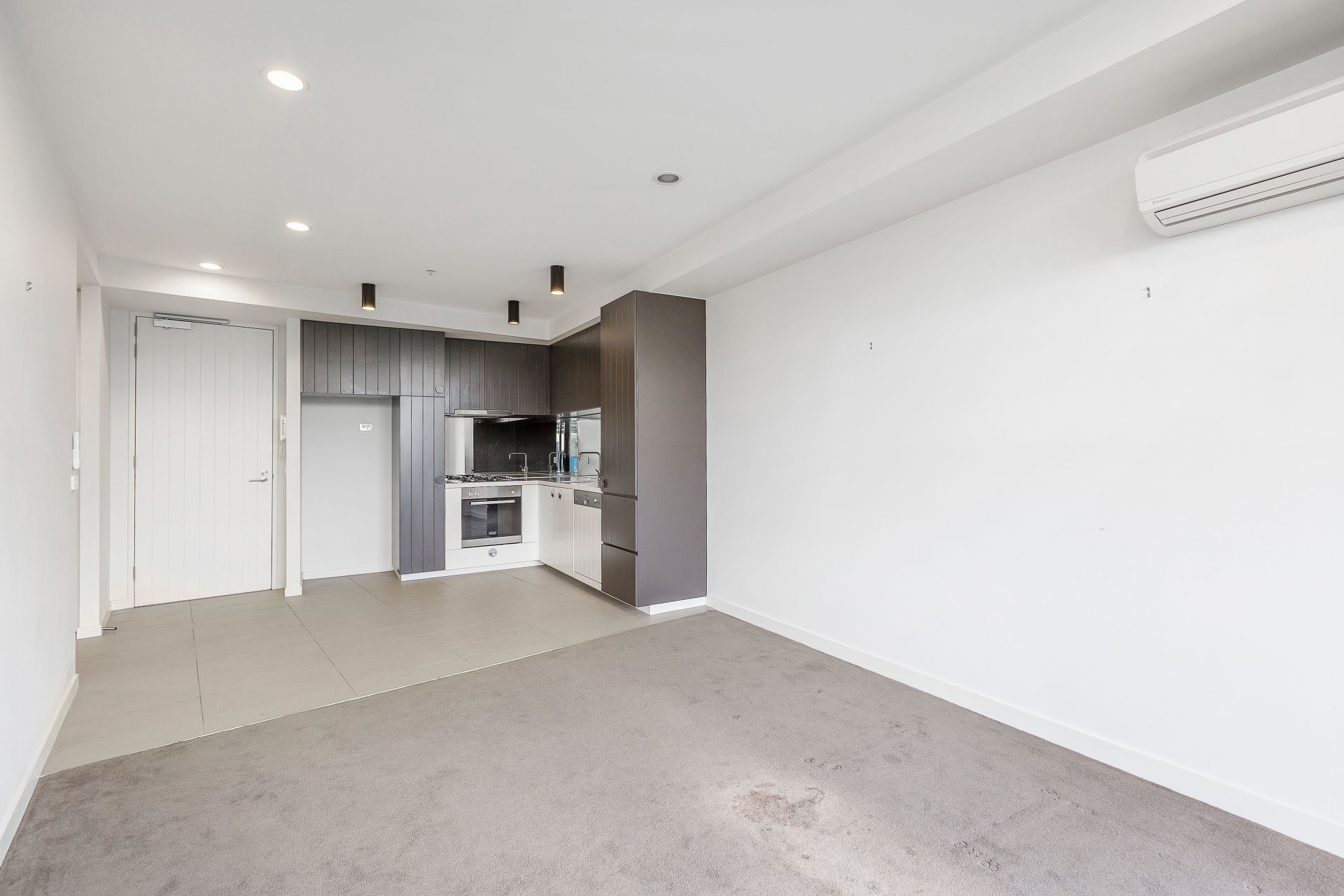 218/45 Edgewater Boulevard, Maribyrnong - Thumbnail 4
