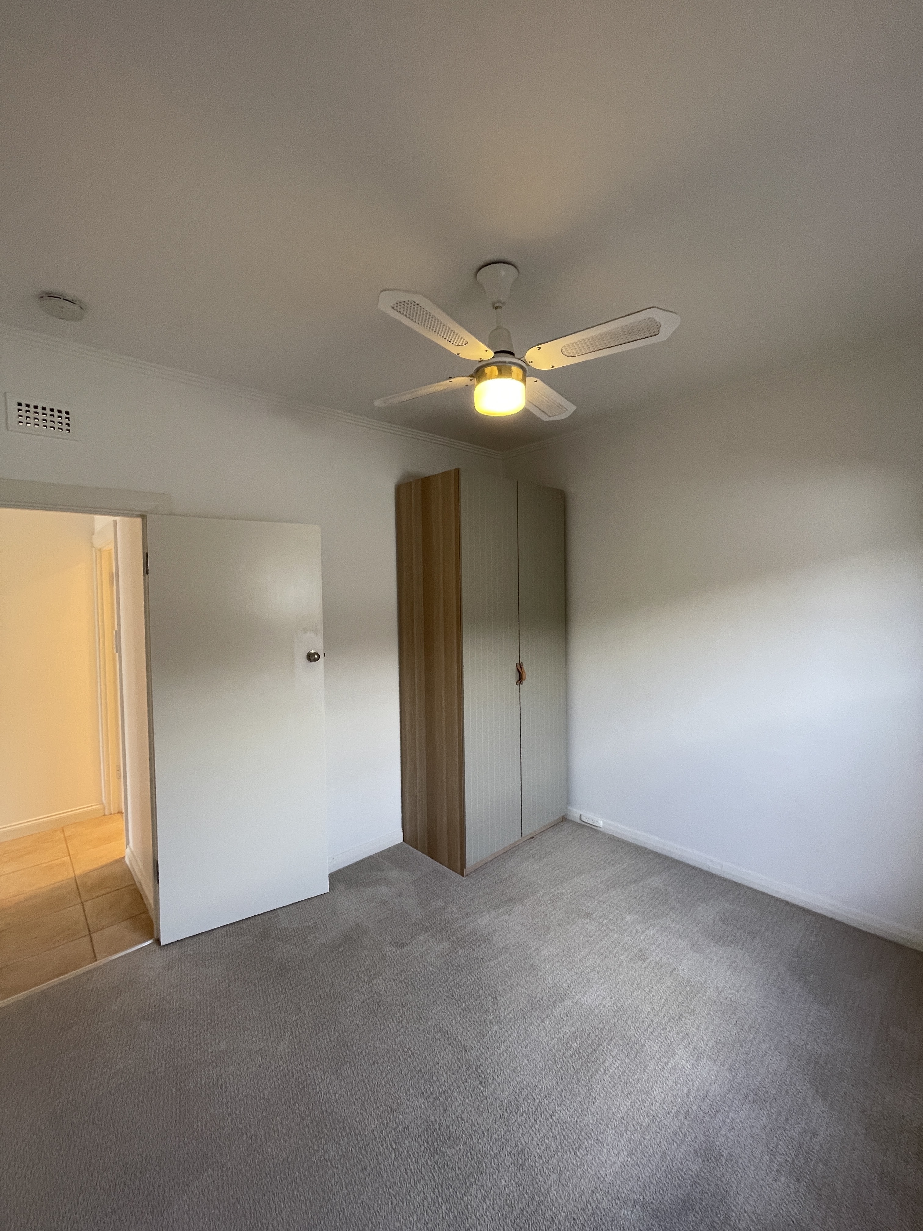 18  The Strand  Largs North 5016