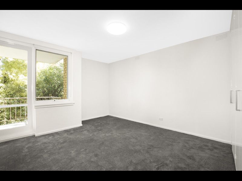 1/3A Hughenden Road, St Kilda East - Thumbnail 5