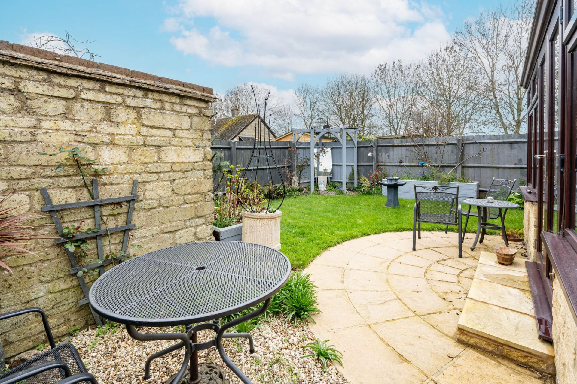 Schofield Avenue, Witney, OX28 Martyn Cox & Company