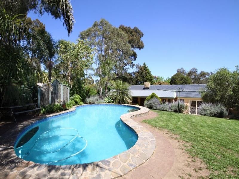 10 Baroota Avenue Rostrevor 5073