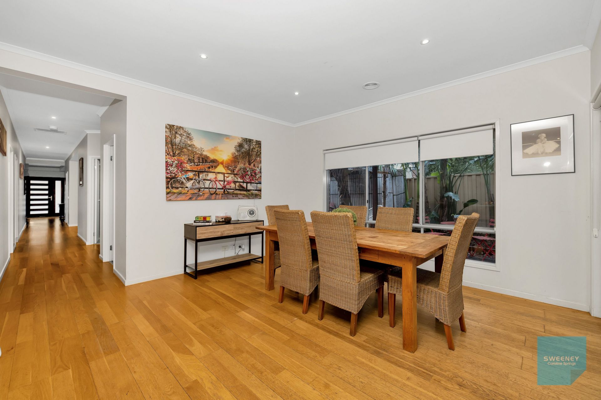 3 Stradbroke Gardens, Caroline Springs - Thumbnail 7