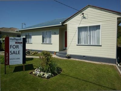 3
 
 
 
  
 
 
 1
 
 
 
  
 
 
 2
 
 
 
 
 
 
 
 45 Lewis Street, LATROBE TAS 7307, Latrobe - Thumbnail 2