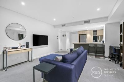 Forge yourself a sleek, stylish, and relaxed Docklands lifestyle!