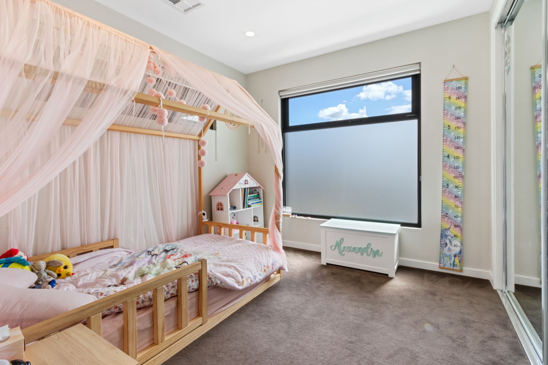 Stunning Residence In Prime Location