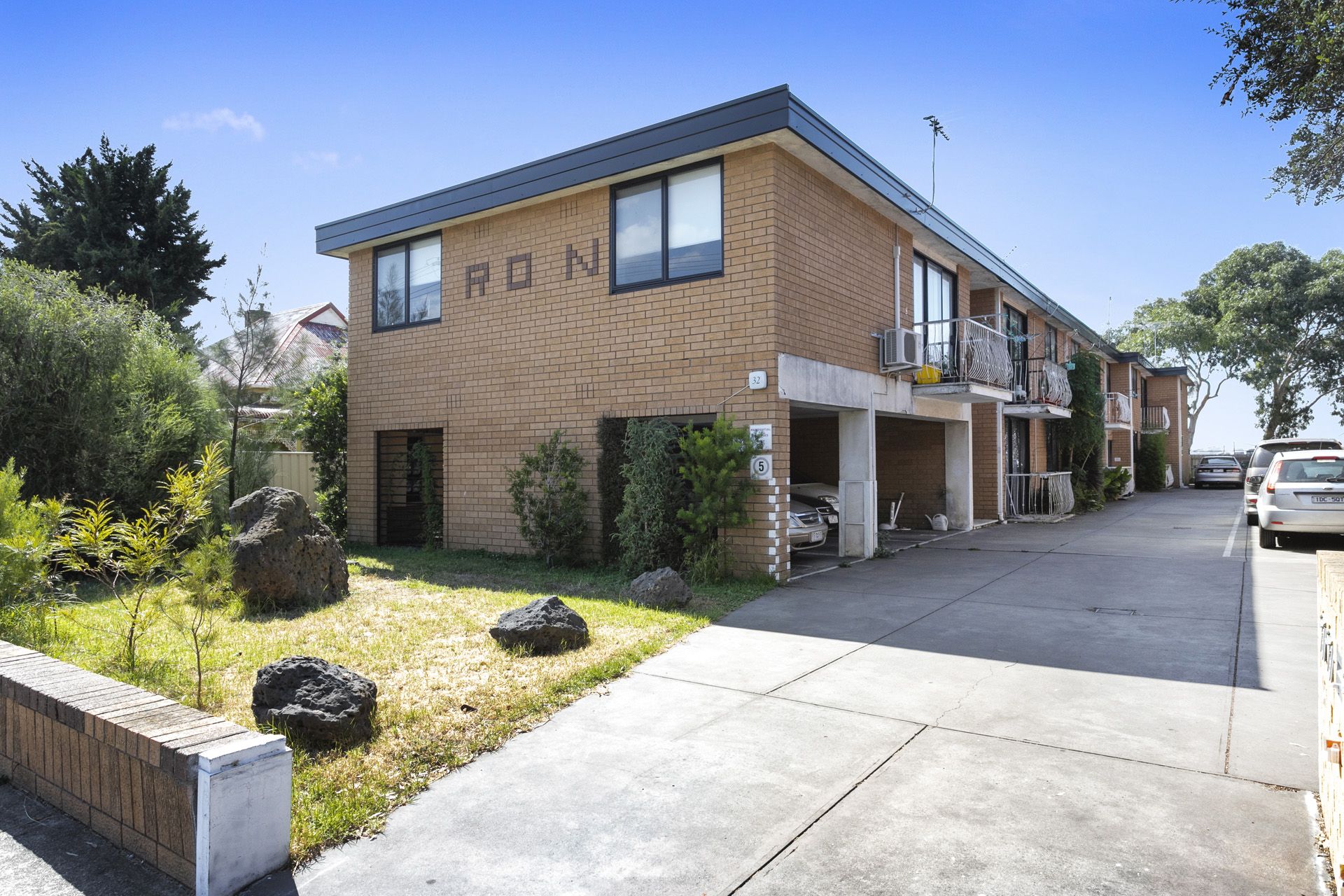 9/32 Eldridge Street, Footscray - Thumbnail 2