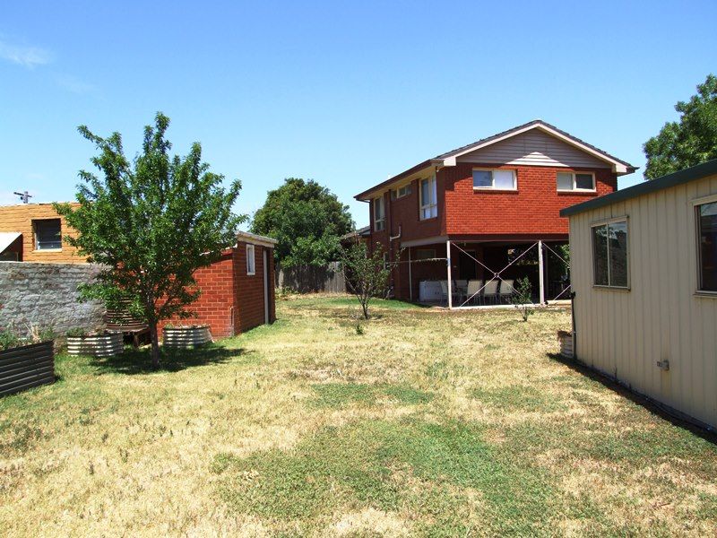 6 Raglan Street, Bacchus Marsh - Thumbnail 6