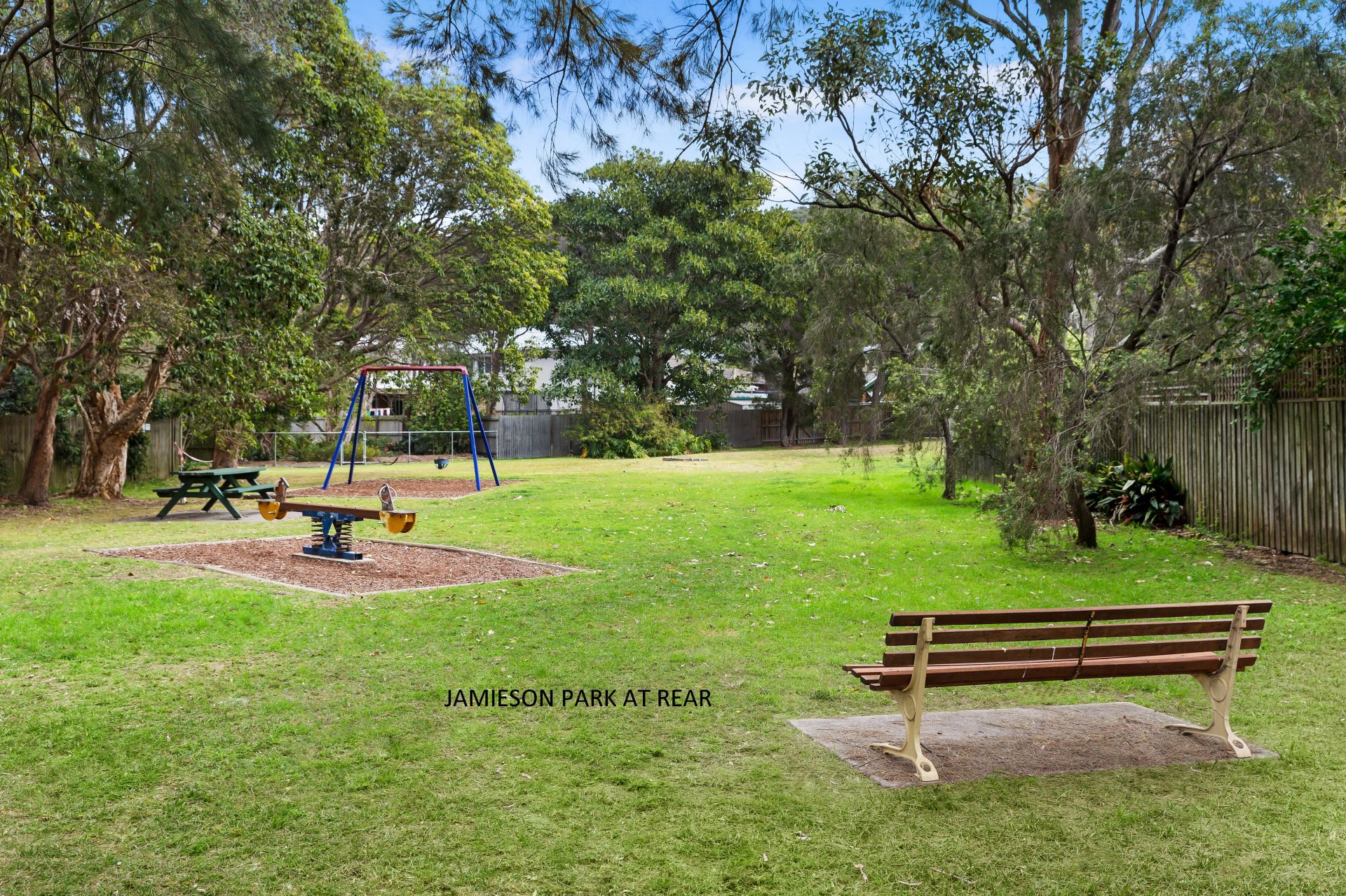 47 Elvina Avenue Avalon Beach NSW, Avalon Beach - Thumbnail 2