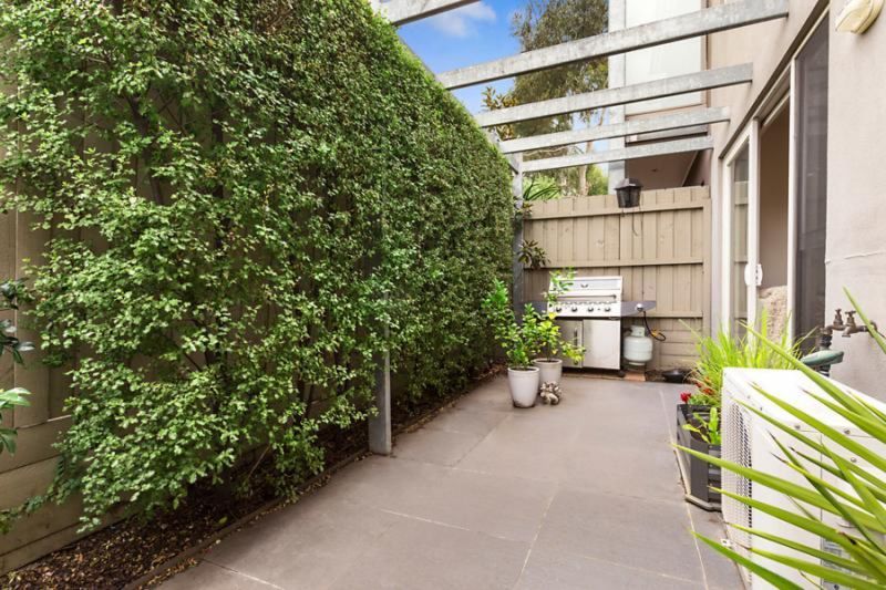 12/10 Tennyson Street, St Kilda - Thumbnail 6