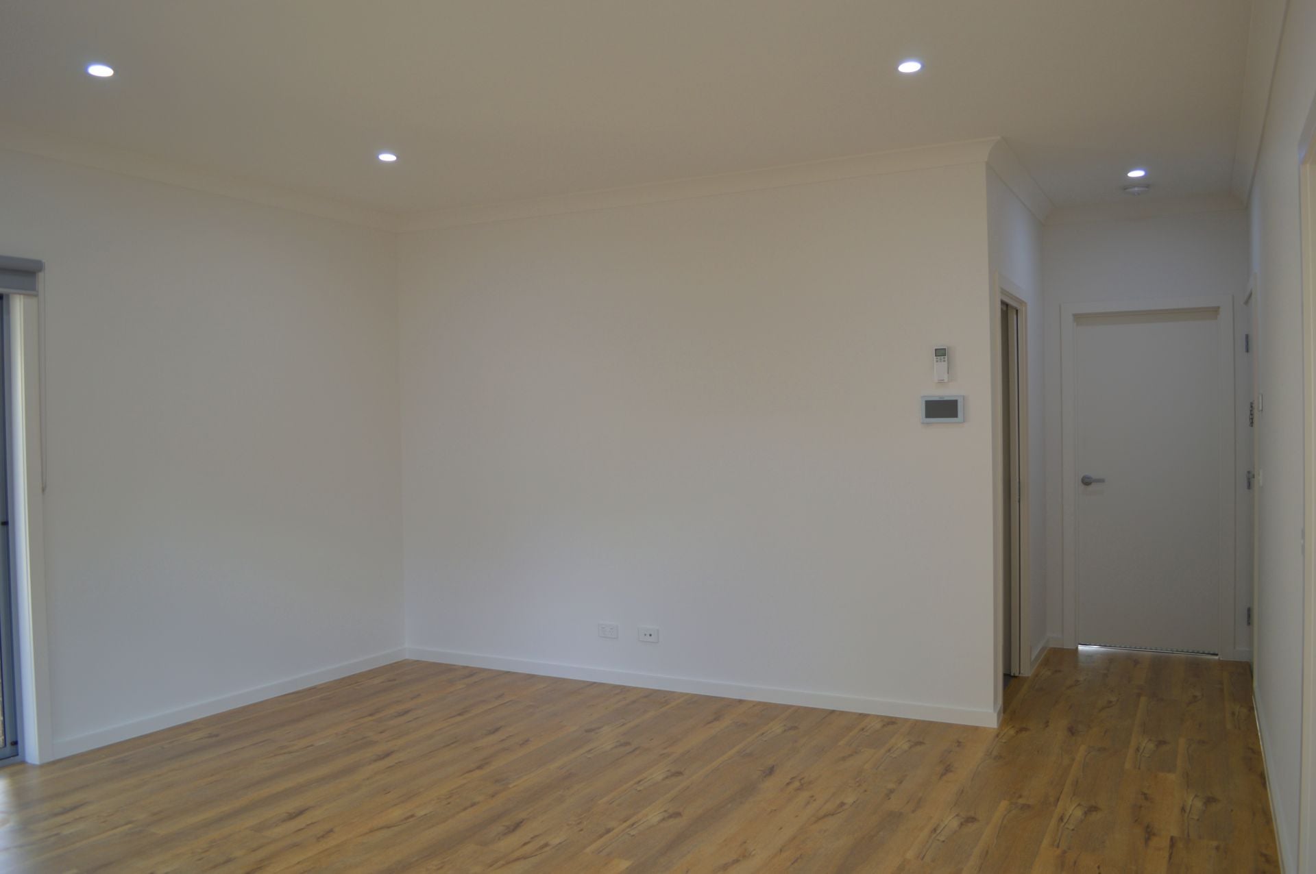 BRAND NEW, BEAUTIFUL & WAITING FOR YOU!  *Insp Sat 22nd Apr @ 10:35am & Wed 26th Apr @ 4:15pm*