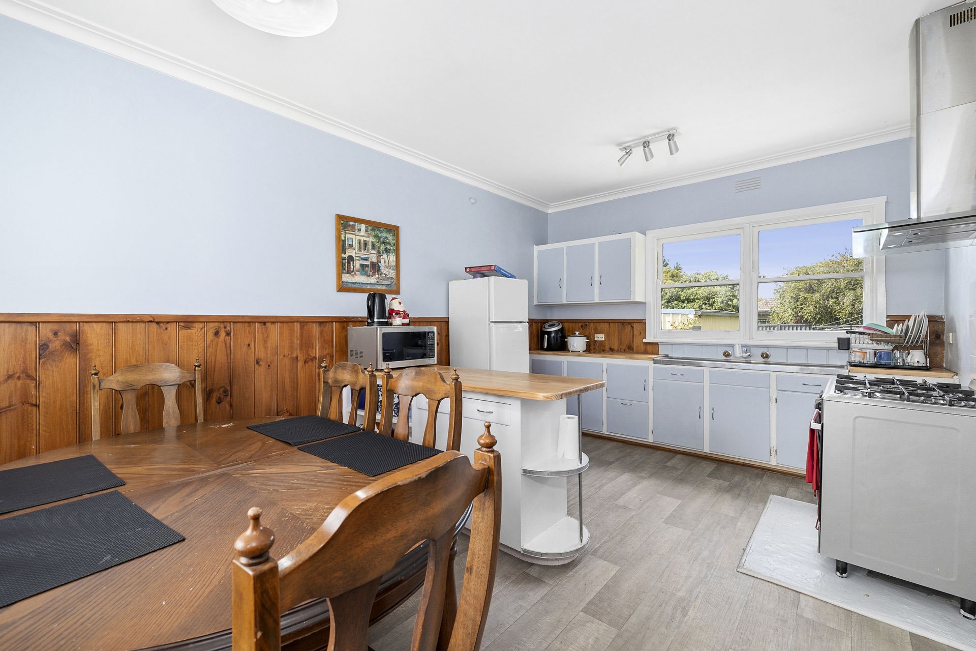 1023 Norman Street, Wendouree, Wendouree - Thumbnail 8