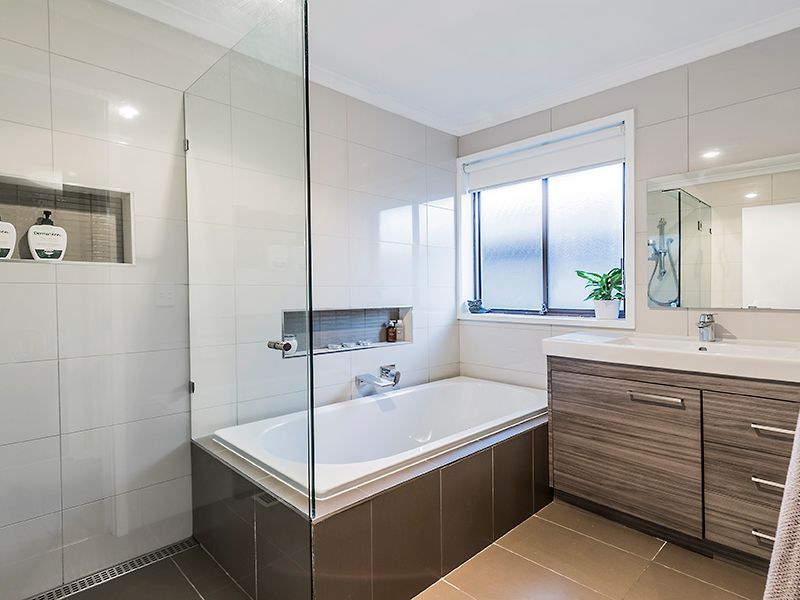 30 Powlett Street, Altona Meadows - Thumbnail 5